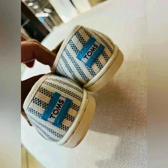 TOMS  shoes  New size T8 - Picture 6 of 8